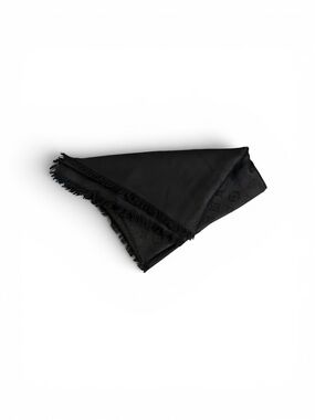 LOUIS VUITTON Monogram Large Scarf